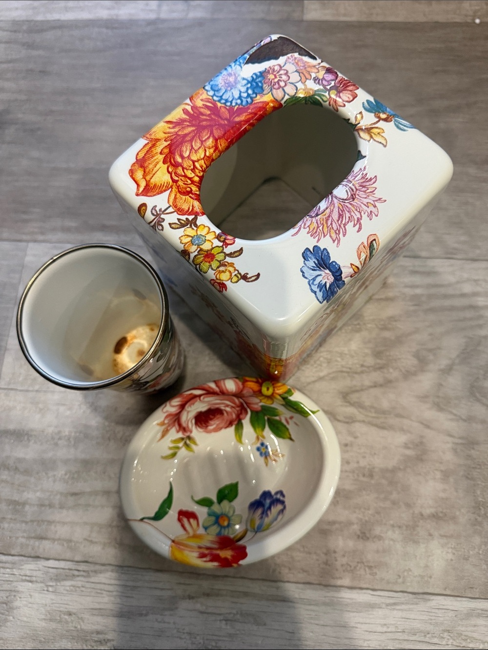 Mackenzie Childs flower market tea kettle - Picture 8 of 10